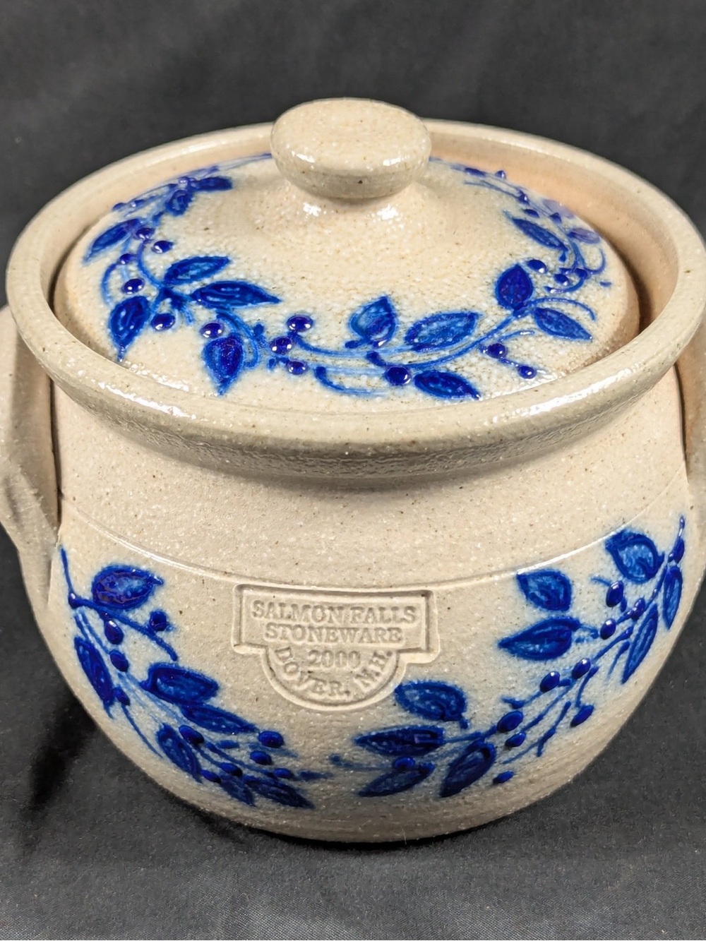 Salmon Falls Pottery Blueberry Vine Mini Casserole Crock